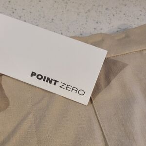 Point Zero Tan Cargo Pockets Capri Pants, NWT Womens Size 9/10 MSRP $69